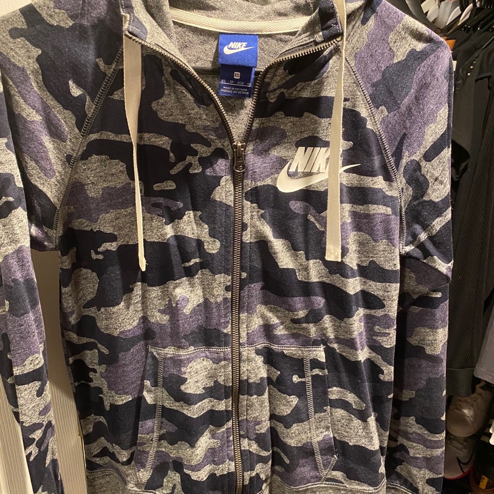 Nike full zip